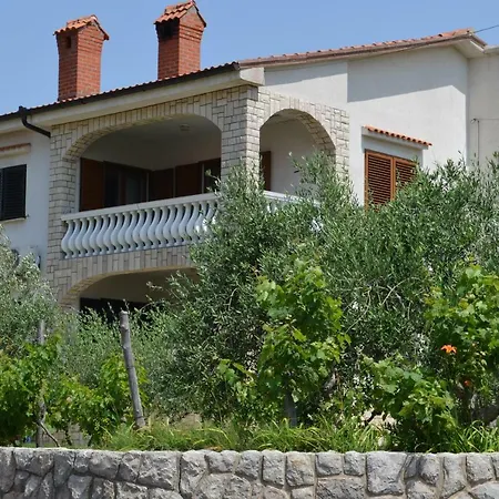 Ana Apartman Baška