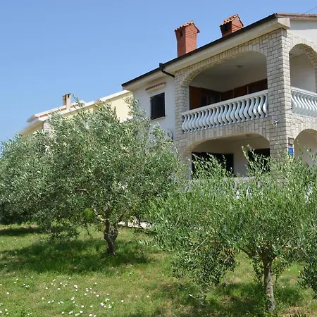 Ana Apartman