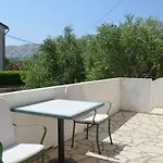 Ana Apartman